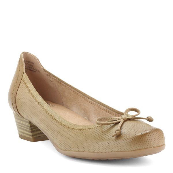 Világos Caprice női bőr cipő, felsőrészén masni díszítéssel 3,5 cm magas sarokkal.