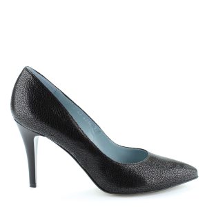 Fekete Anis alkalmi cipő 9 cm magas sarokkal, hegyes orral, különleges texturált felületű bőrből, bőr béléssel.