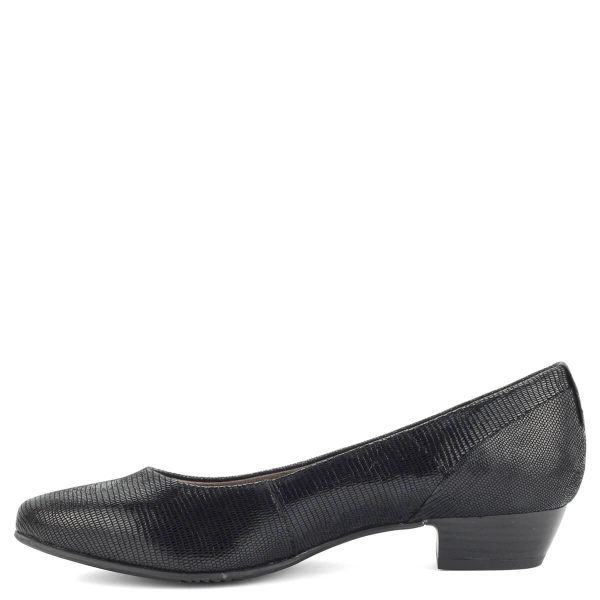 Fekete bőr Jana cipő strukturált felsőrésszel, kb 3 cm magas sarokkal. Hajlékony gumi talpa és H szélességű talpa garancia a kényelemre.