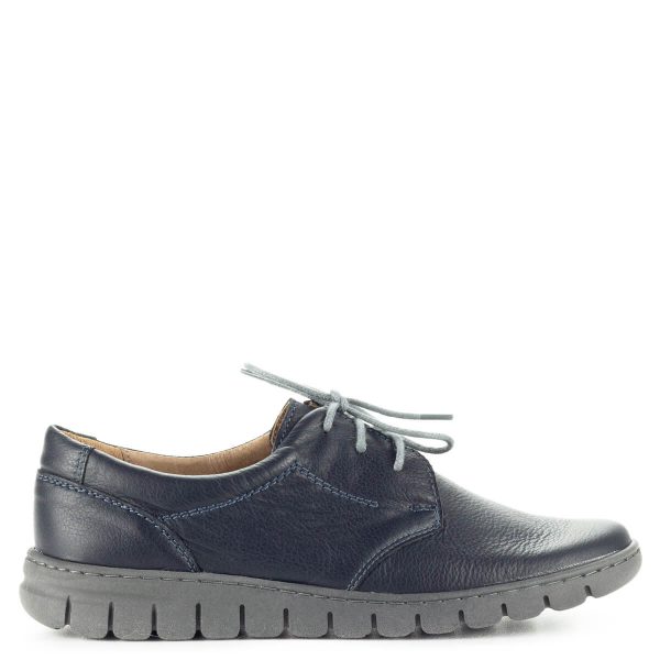 Pollonus kék komfort fűzős cipő puha talpbetéttel. A cipő kívül-belül bőrből készült, talpa hajlékony gumi talp. Nagyon kényelmes cipő.