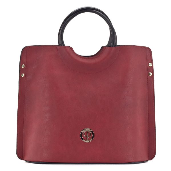 Piros Prestige táska arany szegecsekkel, akár bevásárláshoz is