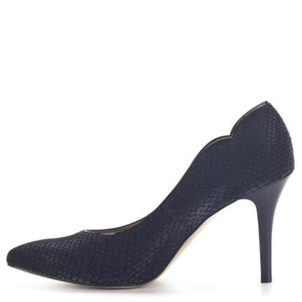Kék Anis magassarkú cipő 9 cm magas sarokkal. Extra mintás bőrből készült, bőr béléssel. Elegáns alkalmi cipő.
