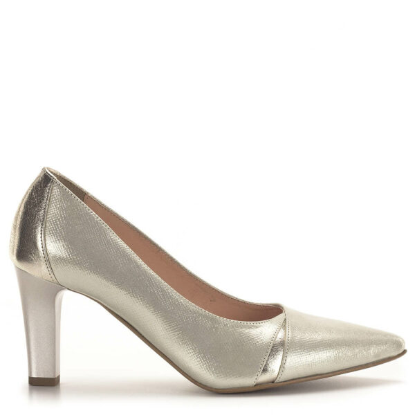 Bioeco cipő bőrből, bőr béléssel, arany színben. Elegáns női cipő 7,5 cm-es stabil sarokkal.