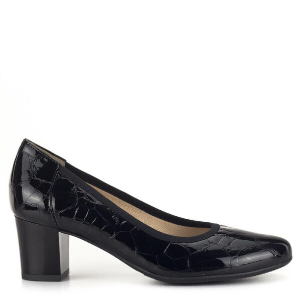 Bioeco elegáns női félcipő 6 cm-es stabil sarokkal, lakk bőrből. A cipő bélése bőr.