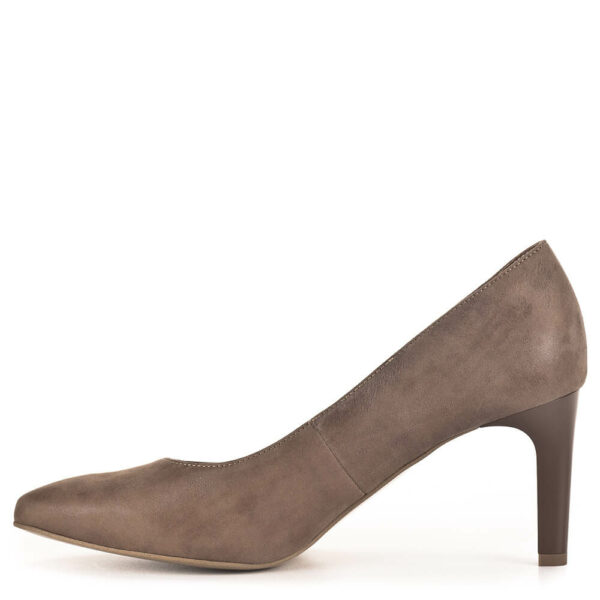 Elegáns Anis magassarkú cipő barna színben. A cipő bőrből készült, bélése bőr.