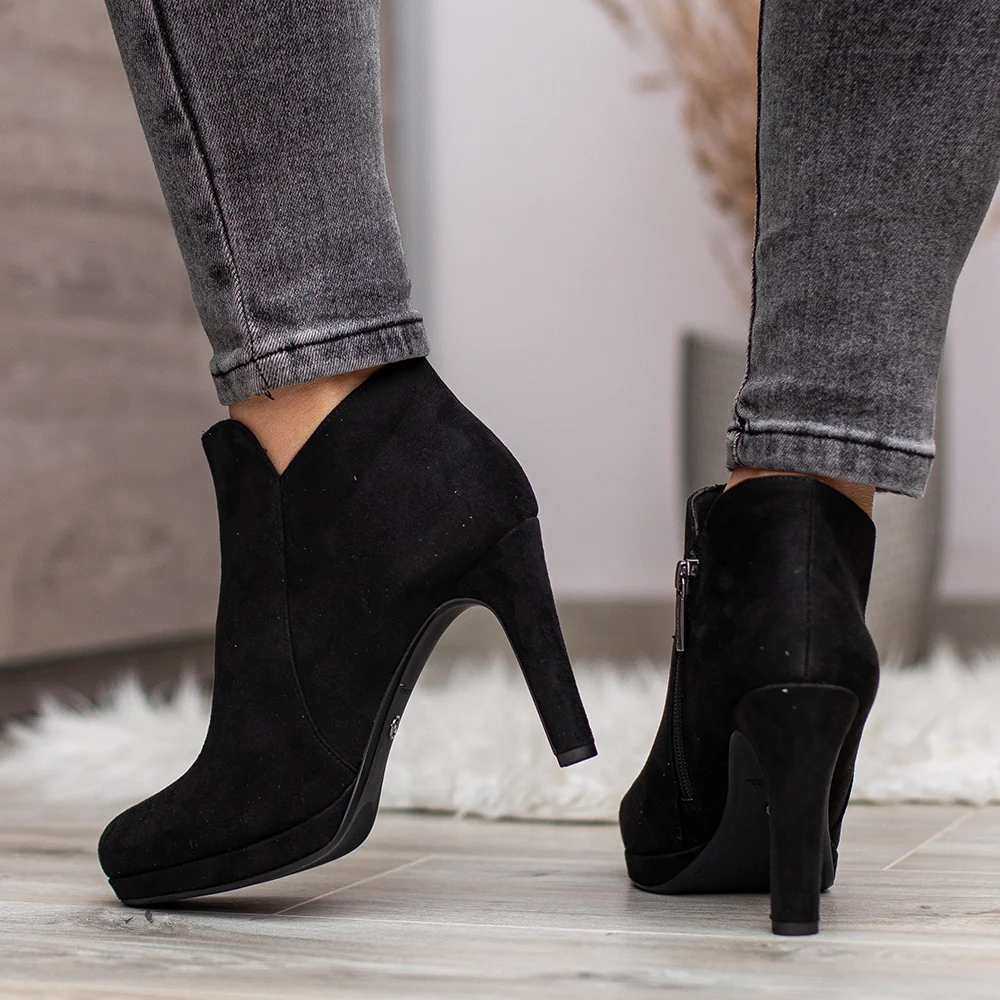 Tamaris magas sarkú női platformos bokacsizma - Tamaris 1-25316-41 001