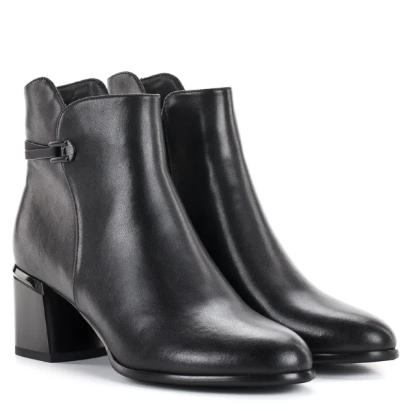 Filippo közepes sarkú elegáns bőr bokacsizma - Filippo DBT7377/25 BK