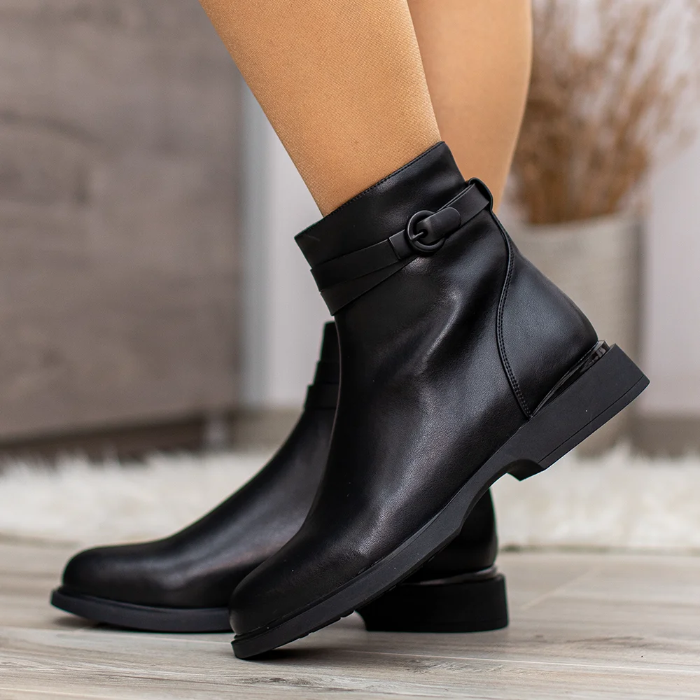 Filippo női bőr bokacsizma lapos talppal - Filippo DBT7357/25 BK