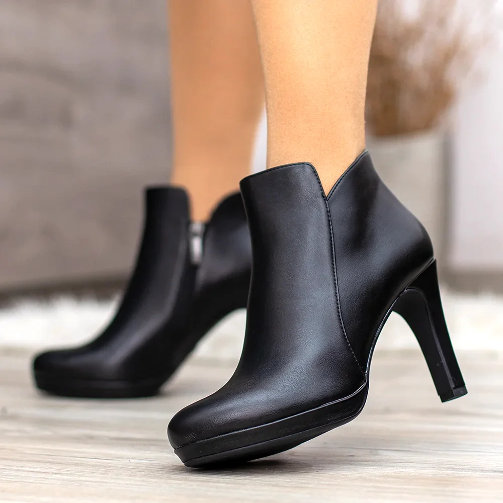 Tamaris magas sarkú platformos bokacsizma - Tamaris 1-25326-41 020