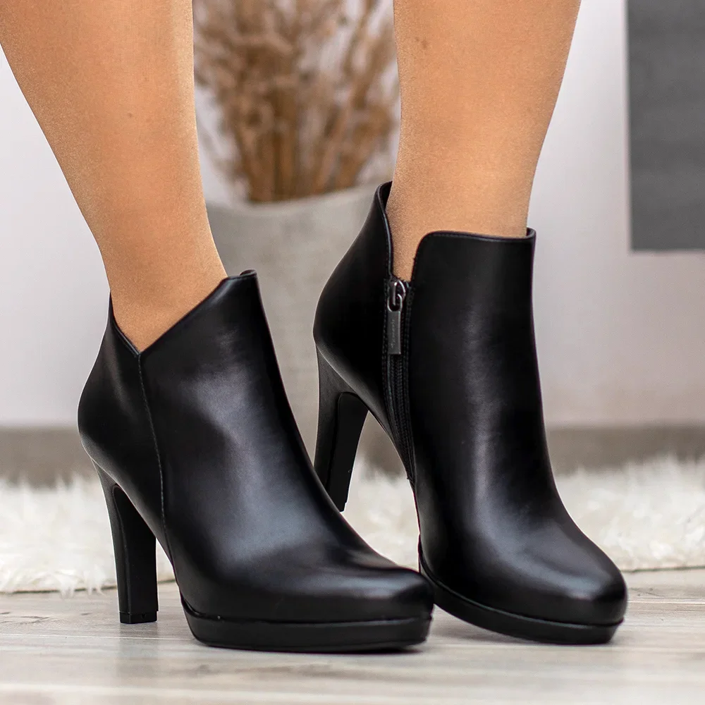 Tamaris magas sarkú platformos bokacsizma - Tamaris 1-25326-41 020