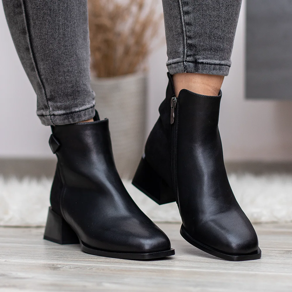 Filippo elegáns bőr bokacsizma kis sarokkal - Filippo DBT7360/25 BK