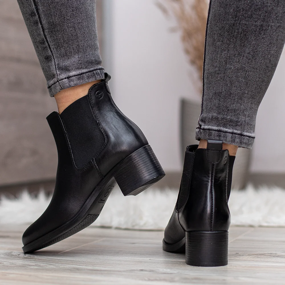 Tamaris közepes sarkú női bokacsizma - Tamaris 1-25026-41 001