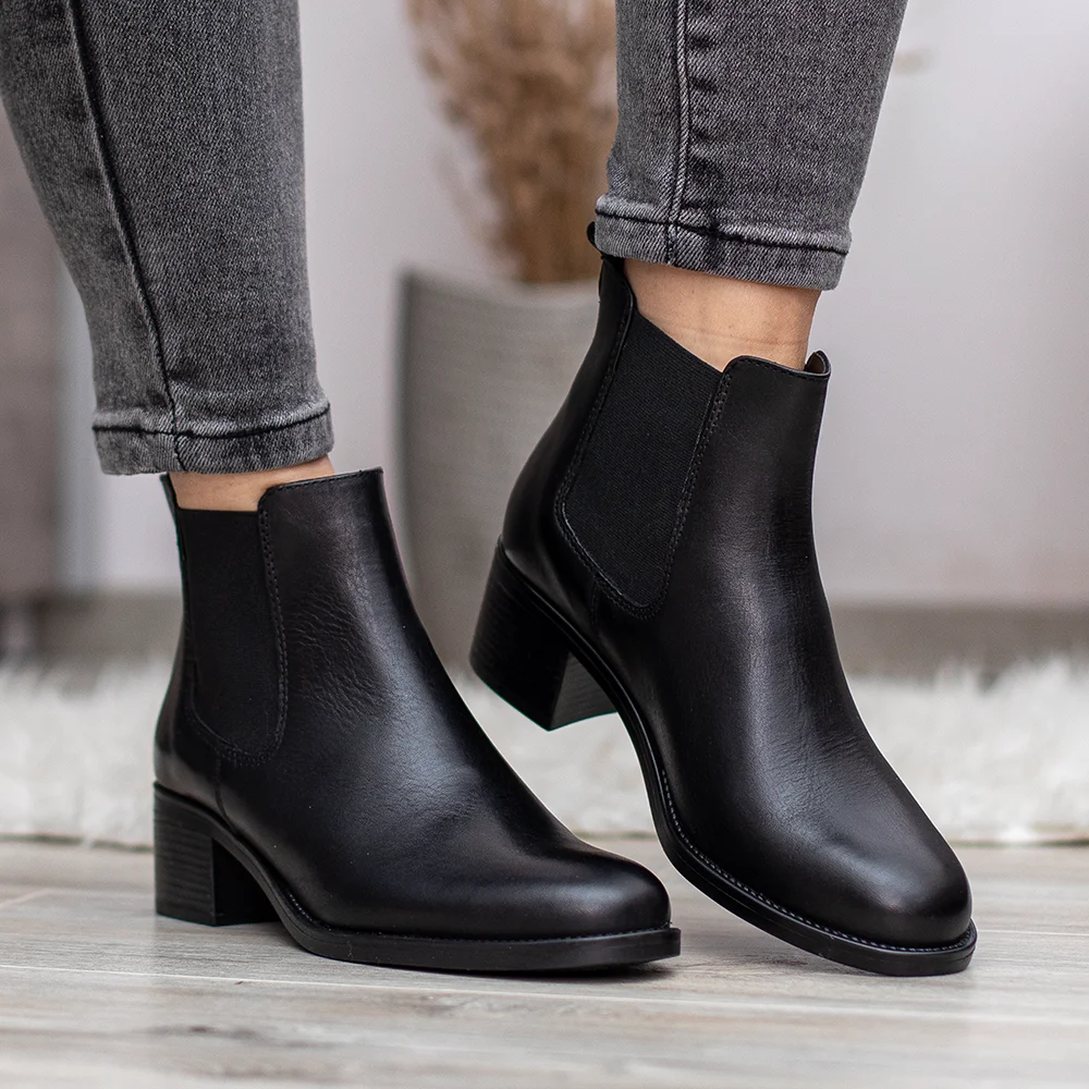 Tamaris közepes sarkú női bokacsizma - Tamaris 1-25026-41 001