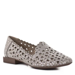 Filippo lapos női bőr cipő lyukacsos felsőrésszel, bézs-ezüst színben - Filippo DP7710/26 BE