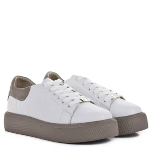 Filippo sportos női fűzős bőr cipő fehér-bézs színben - Filippo DP7502/26 WH