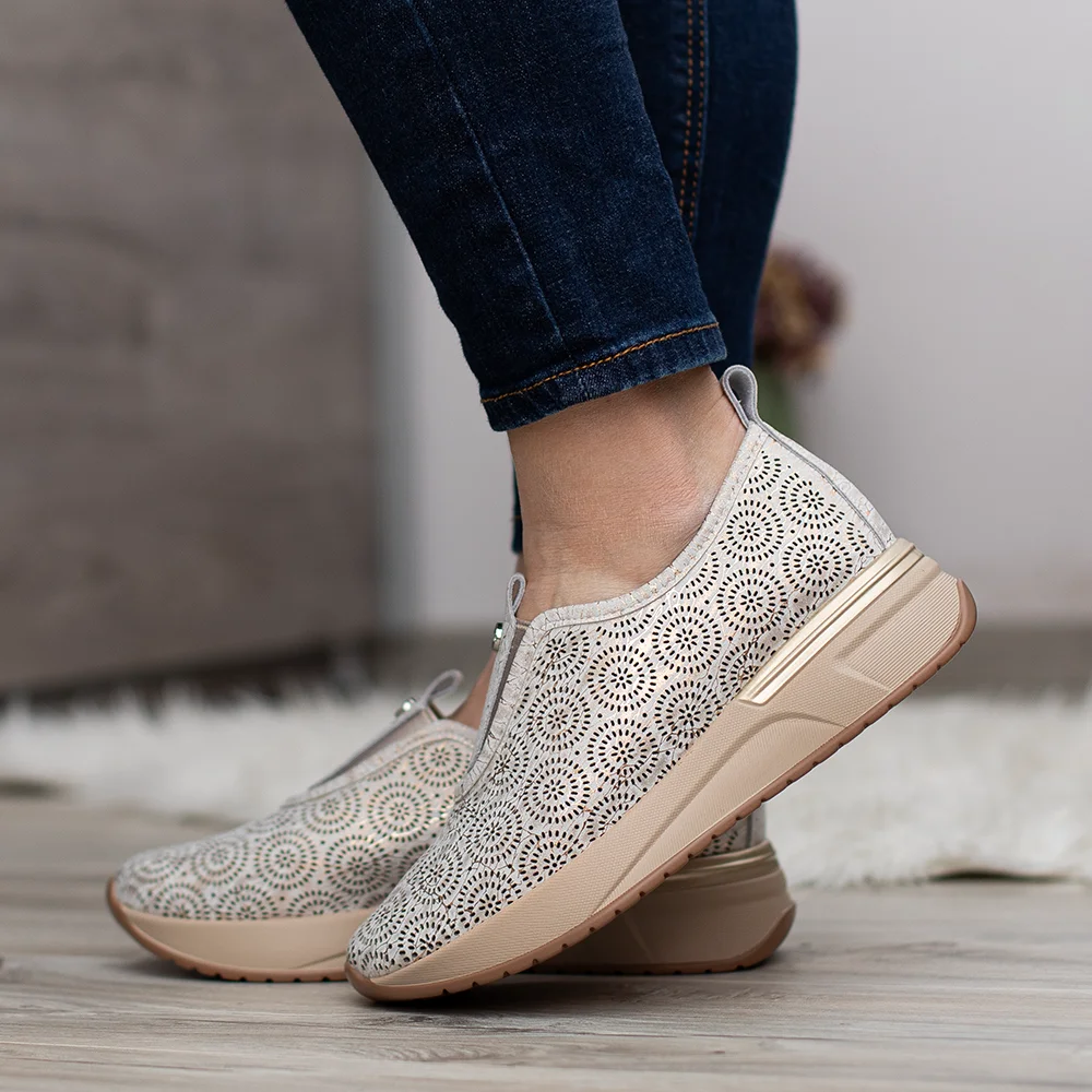 Filippo bézs-arany női bőr cipő - Filippo DP7715/26 GO