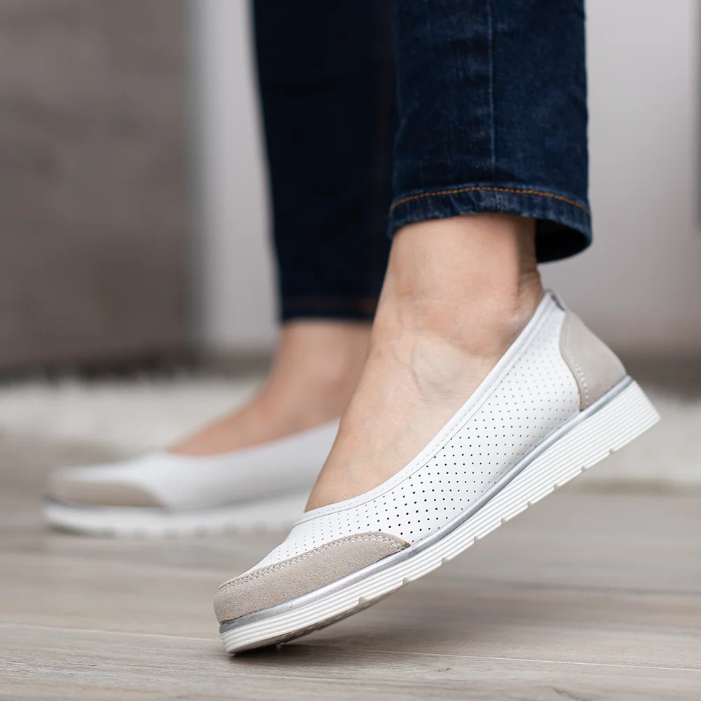 Filippo lapos női bőr cipő - Filippo DP4524/26 WH GR