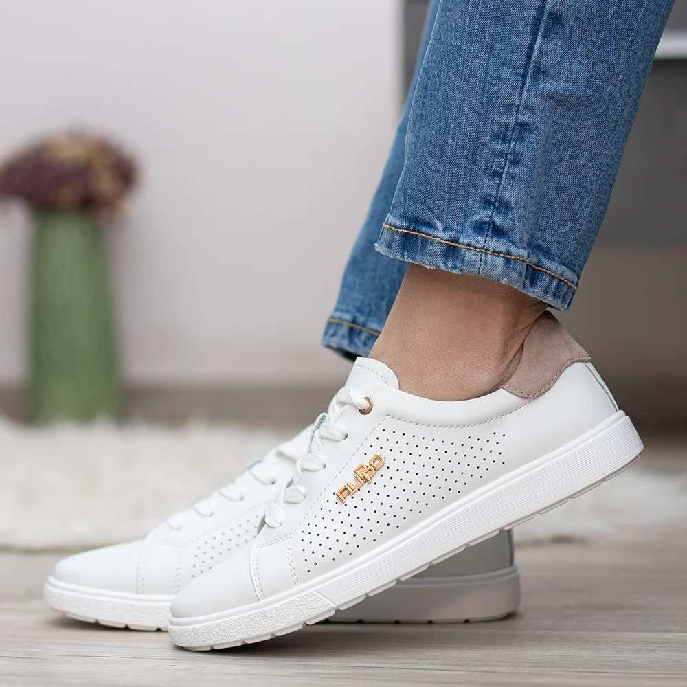 Filippo sportos fűzős lapos bőr cipő - Filippo DP6738/26 WH BE