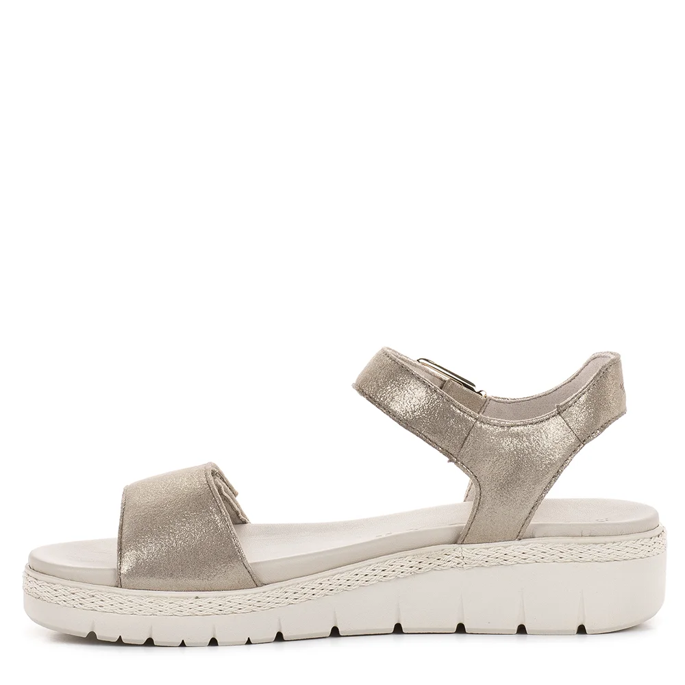 Tamaris vastag talpú pezsgő színű bőr szandál, tépőzáras - Tamaris 1-28260-42 179